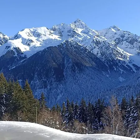Vue Panoramique Au Pied Des Pistes